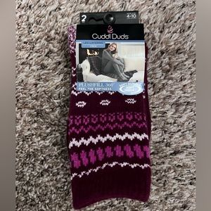 New Cuddl Duds Womans Sz 4-10 Crew Socks